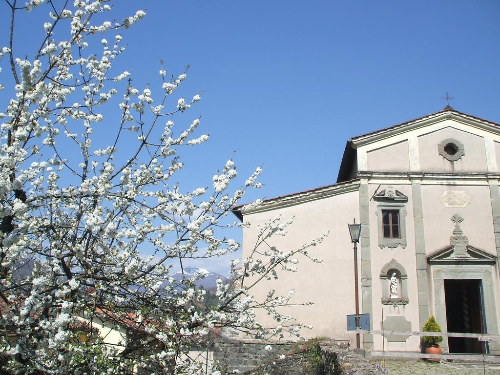 Hotel Nel Cielo... di Barga Esterno foto